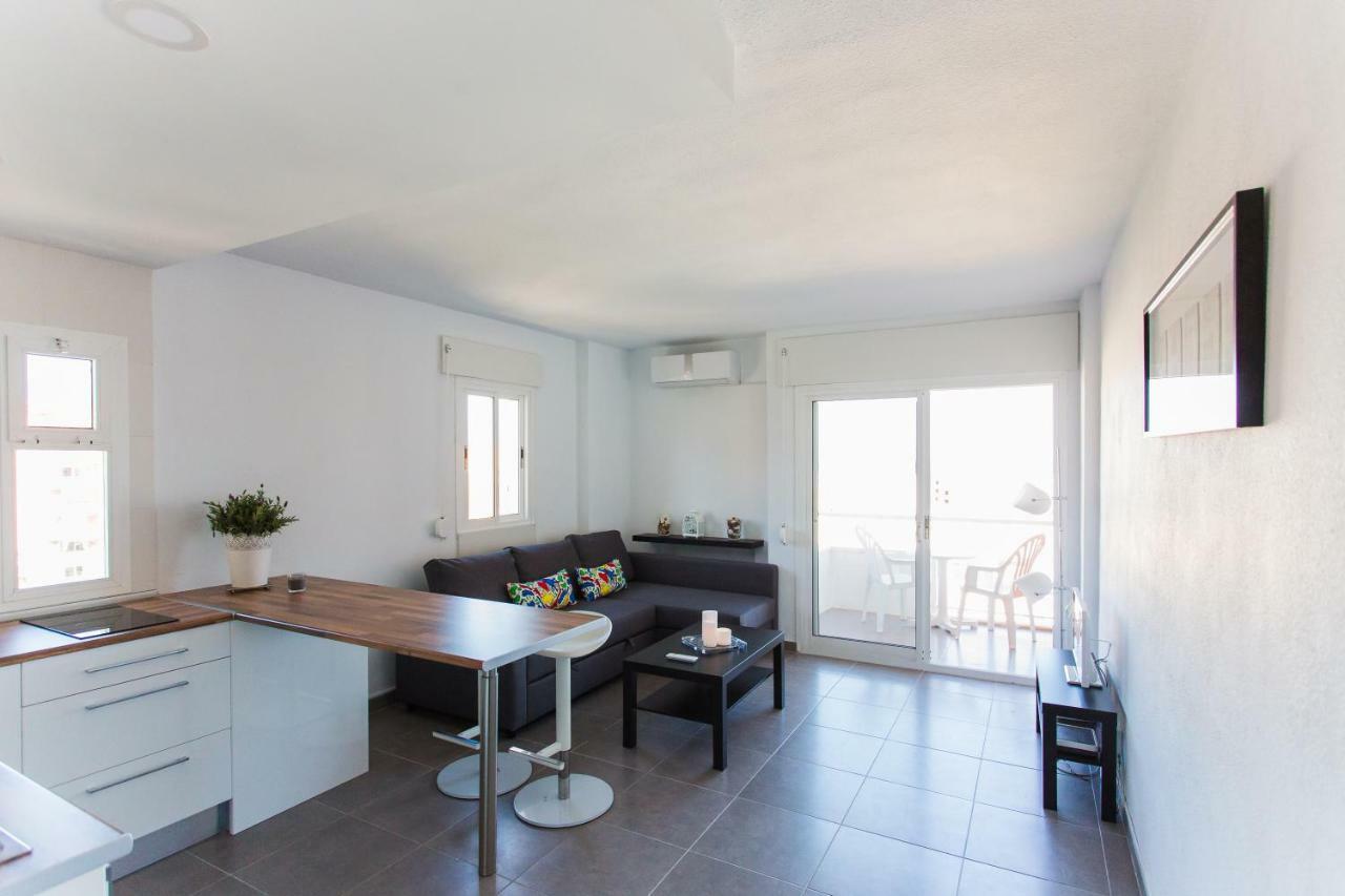 Central Apartment With Nice Views Benalmádena Kültér fotó