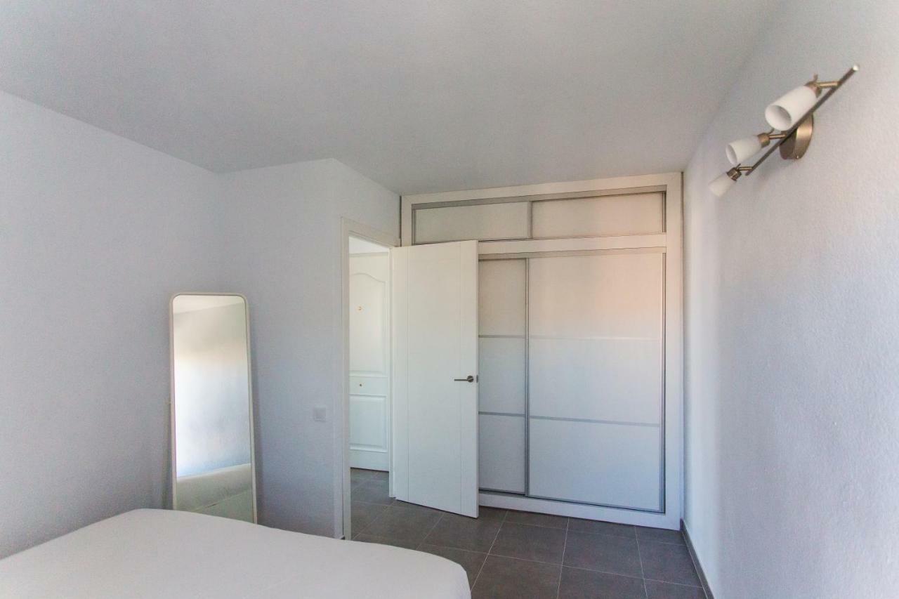 Central Apartment With Nice Views Benalmádena Kültér fotó